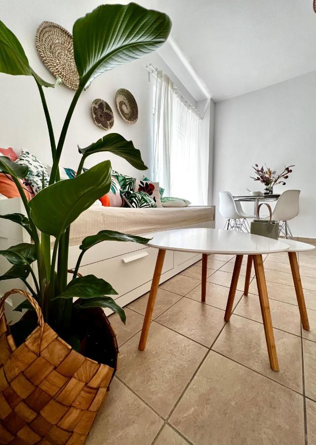 Downtown Apartments Rhodes City Екстер'єр фото